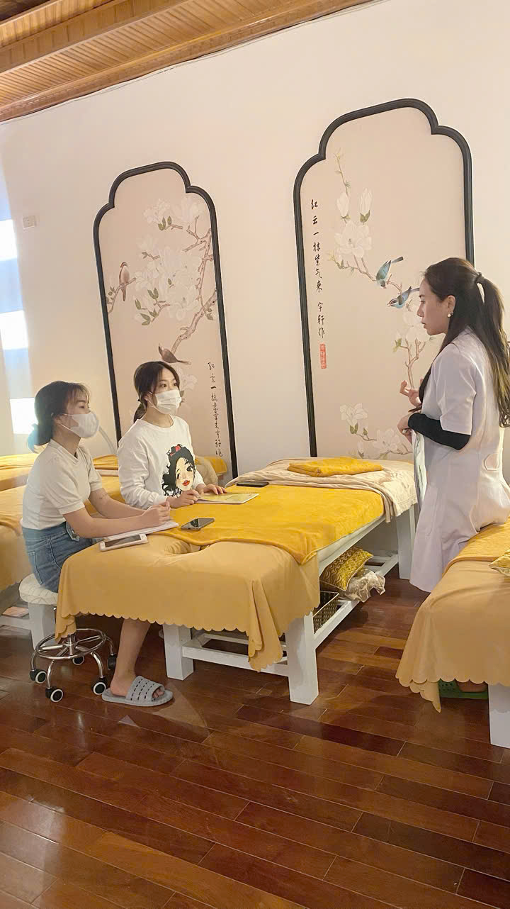 Đào tạo 14