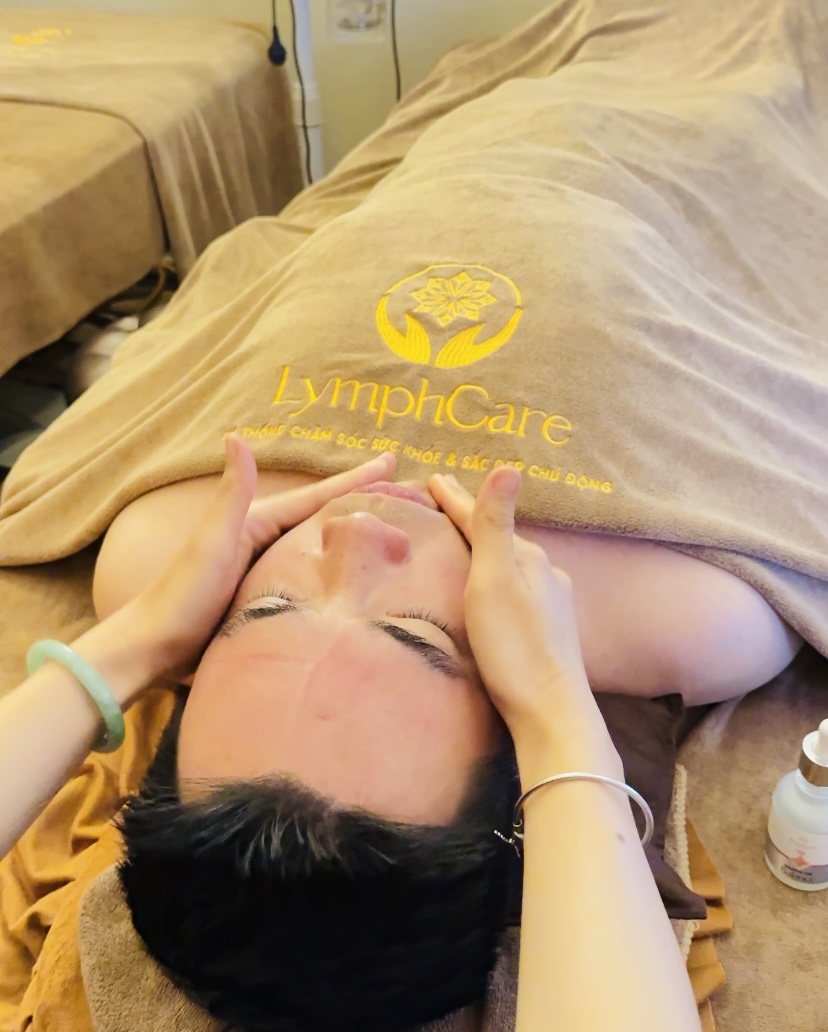 Thải độc tuyến giáp